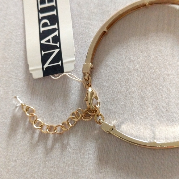 NWT Napier Wave Pattern Jewelry Bracelets - Picture 3 of 5